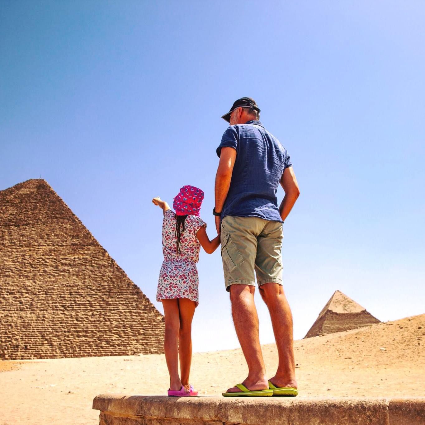 cairo-travel-hacks-in-the-pyramids