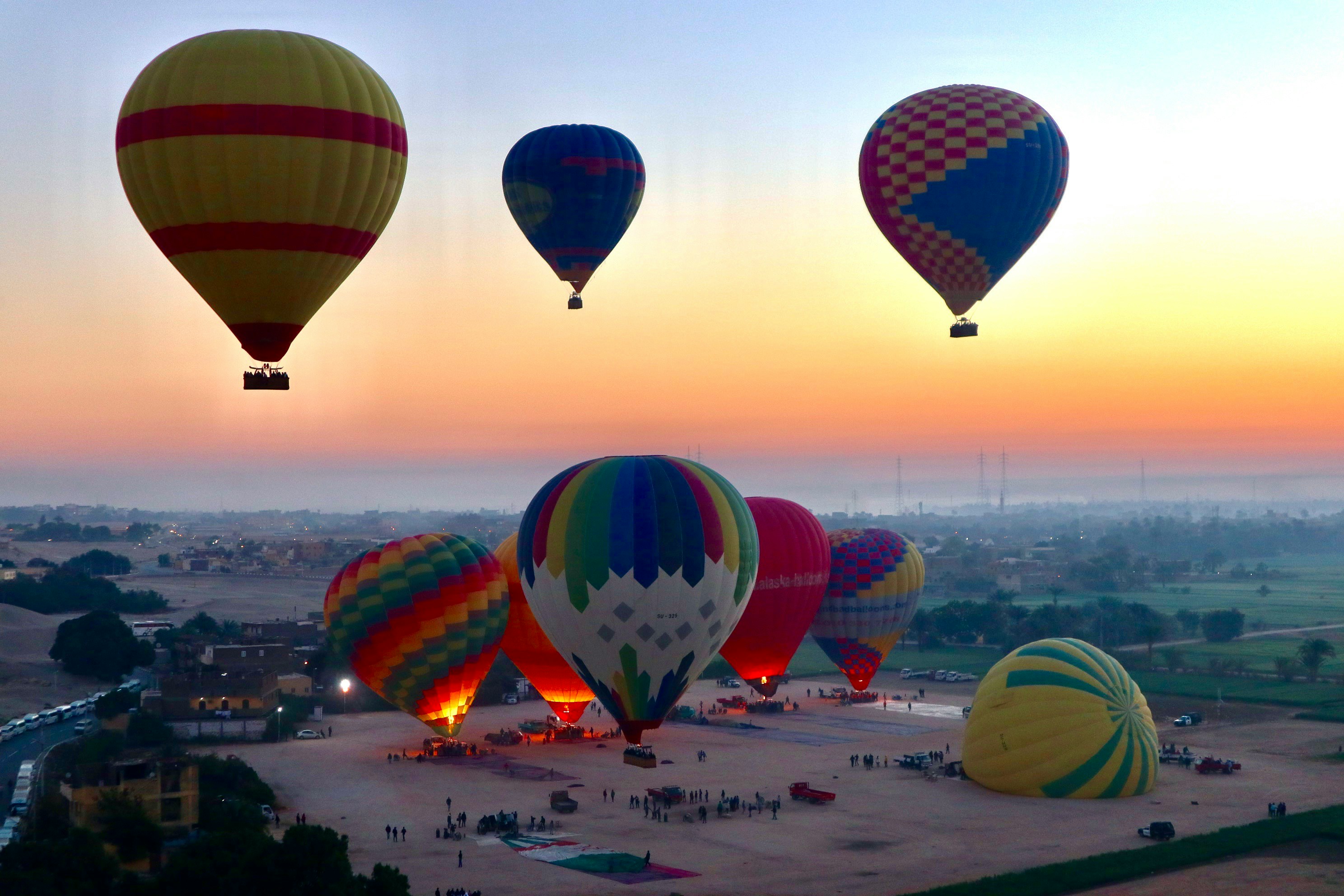 Luxor hot air ballons